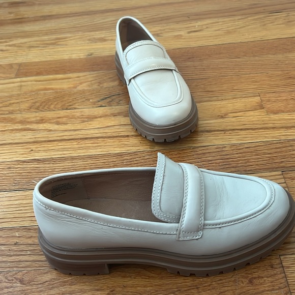 Madewell leather lugsole loafers - Picture 4 of 5